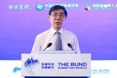 20年来美国银行业机构从14000多家下降4000多家